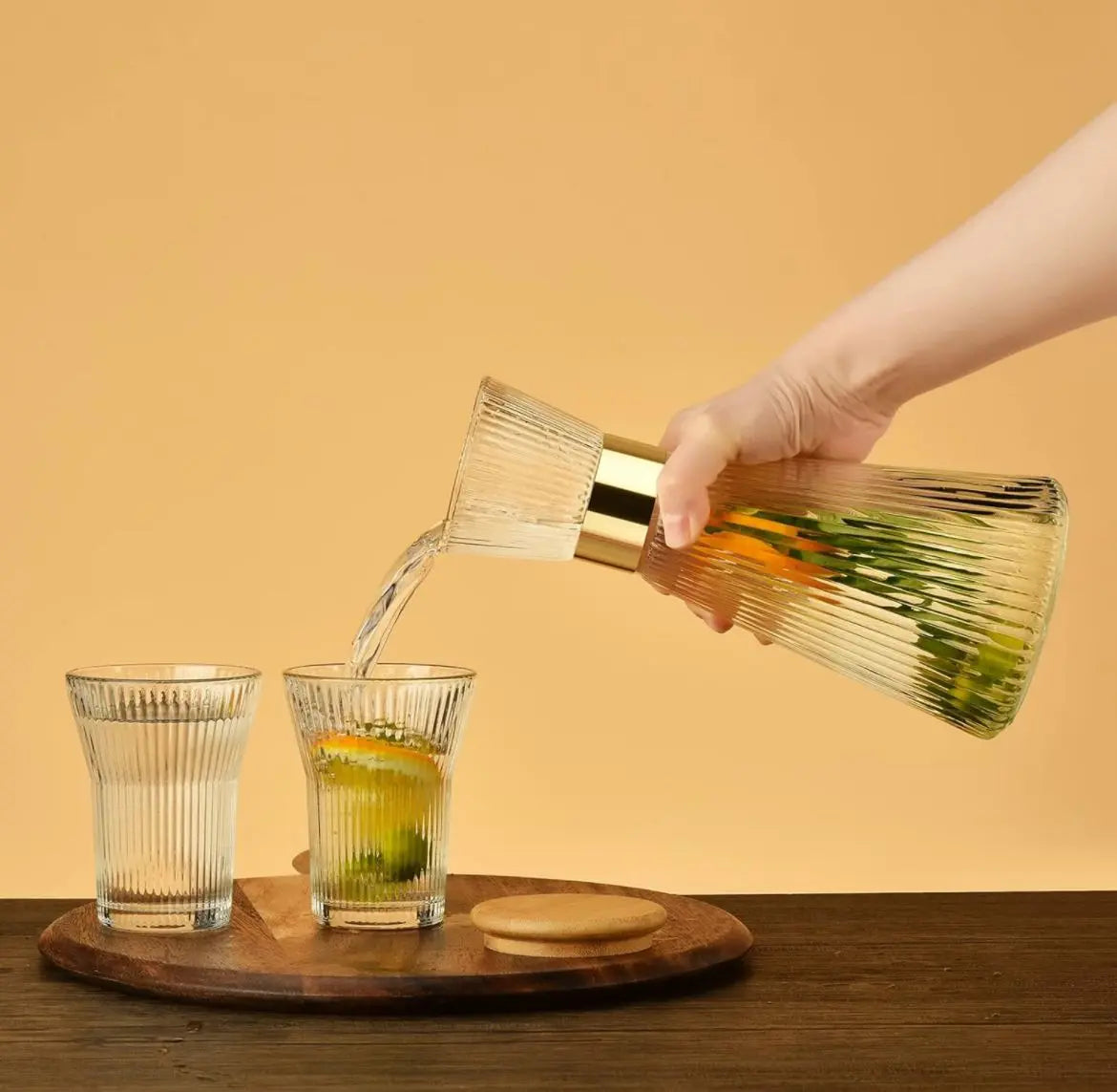 Set de jarra con 4 vasos tipos sangría