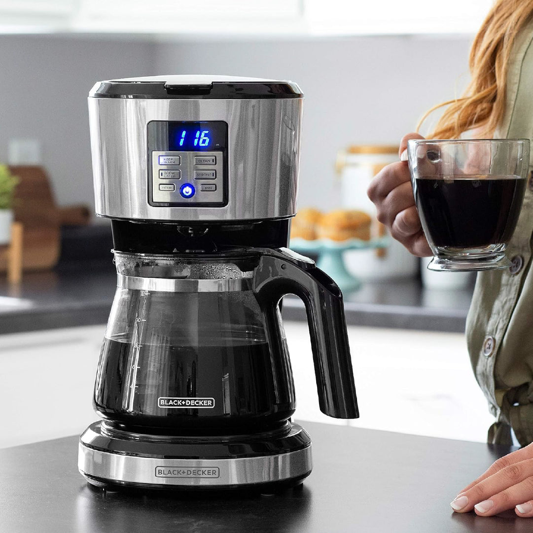 Cafetera programable Black+Decker CM1331S 12 tazas