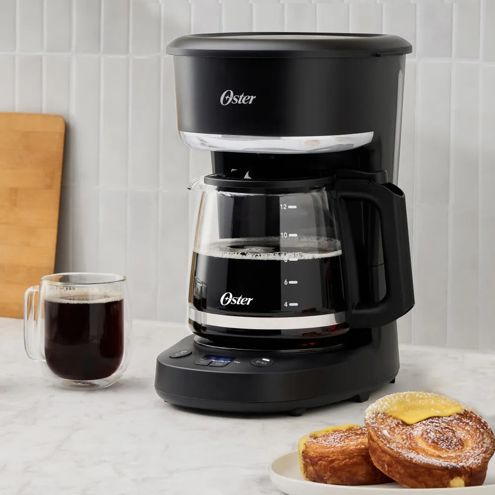 Cafetera Oster® 12 tazas programable
